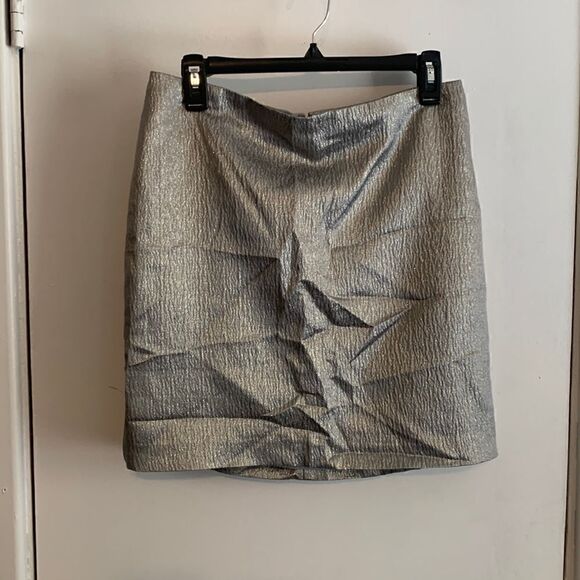 Ann Taylor EUC gold metallic silk skirt Size 6 - Picture 1 of 5